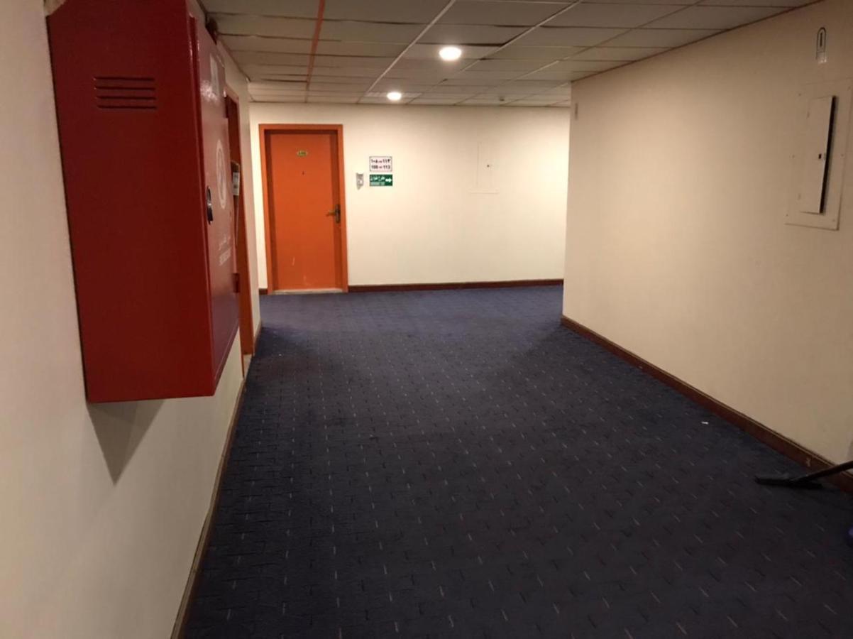 Al Aziziyah Hotel and suites Khamis Mushait Buitenkant foto