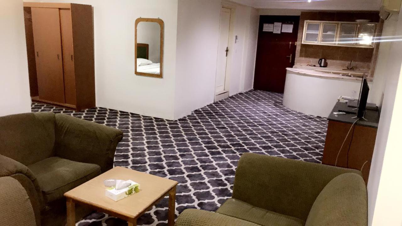 Al Aziziyah Hotel and suites Khamis Mushait Buitenkant foto
