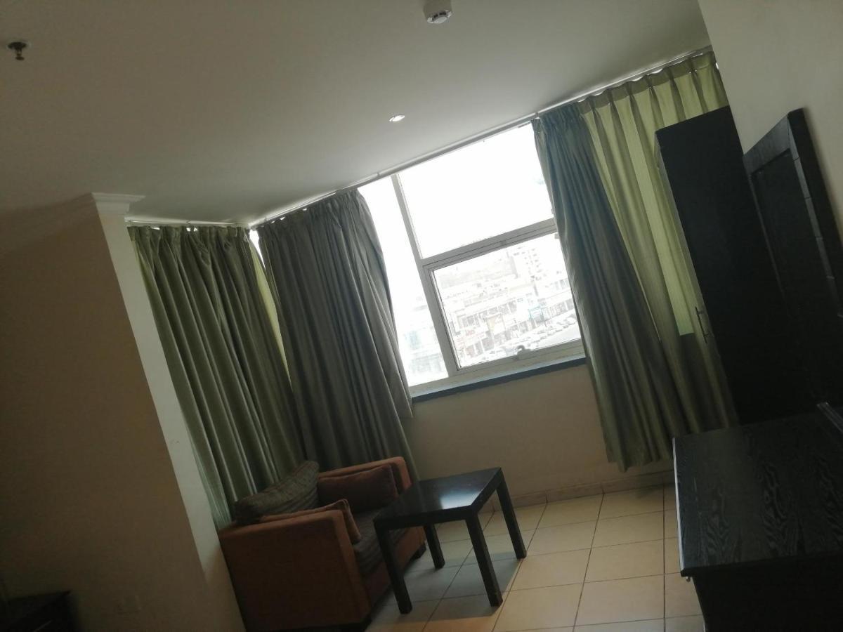 Al Aziziyah Hotel and suites Khamis Mushait Buitenkant foto